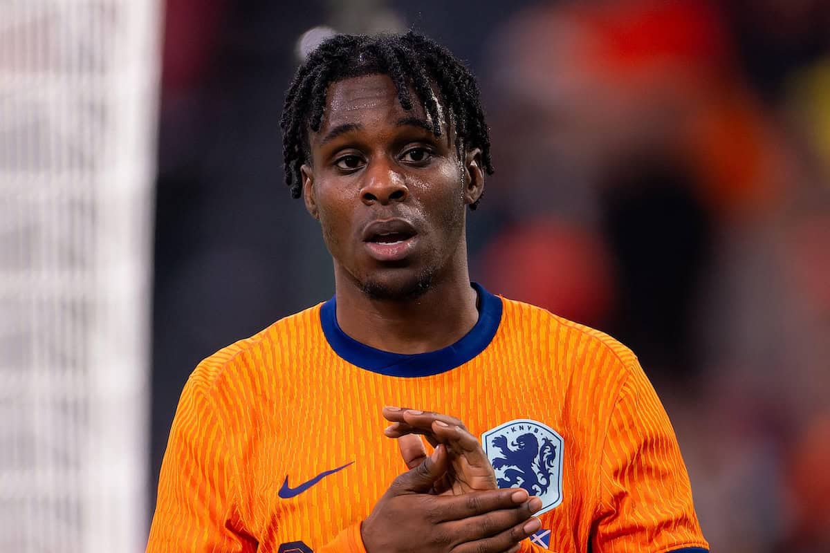 2WW9XJ1 Amsterdam, Netherlands. 22nd Mar, 2024. AMSTERDAM, NETHERLANDS - MARCH 22: Jeremie Frimpong of Netherlands applauds