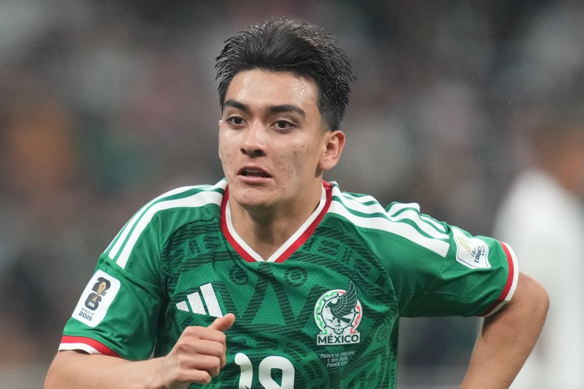 Gilberto Mora: £37m Liverpool bid claimed for Mexican wonderkid